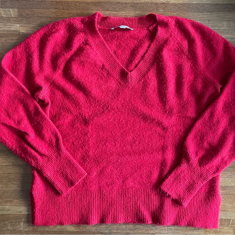 Fuchsia V-Neck Sweater with Soft Fuzzy Texture
